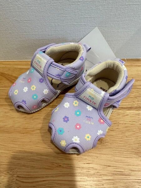 新品 しまむら モリノリンクル ベビー サンダル 13センチ
