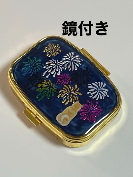 11 花火 小物入れ ピルケース 柴犬 ハンドメイド レジン 鏡付き 打ち上げ花火 祭