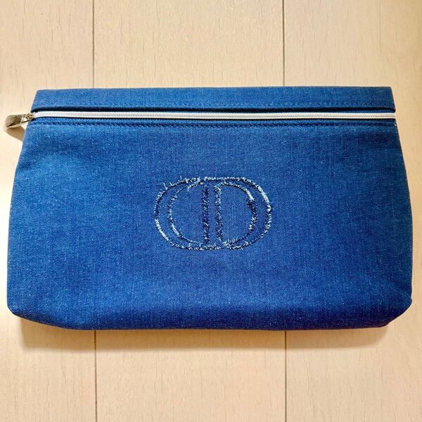 【新品未使用】Dior デニムポーチ ディオール 化粧品 のべる ノベルティポーチ ノベルティー 非売品 クリスチャンディオール
