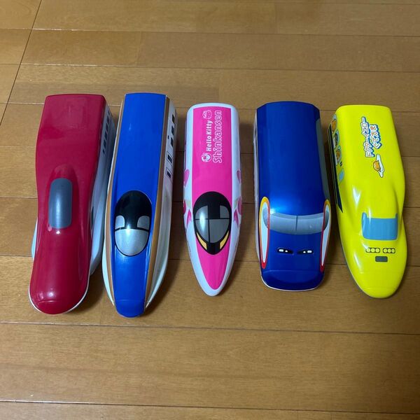 新幹線 こまち かがやき ハローキティ つばさ ドクターイエロー お弁当箱 小物入れ