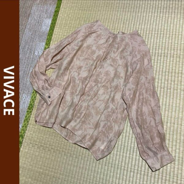 VIVACE 花柄 透け感 シアー プルオーバー ブラウス トップス 長袖 薄手 ベージュ ブラウス 長袖 M l フリー