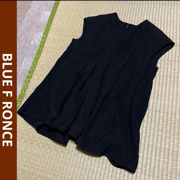 BLUE FRONCE タックフレア クルーネック ノースリーブ フレンチスリーブ ブラウス トップス 黒 ブラック 38 M