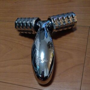 美顔ローラー Refa