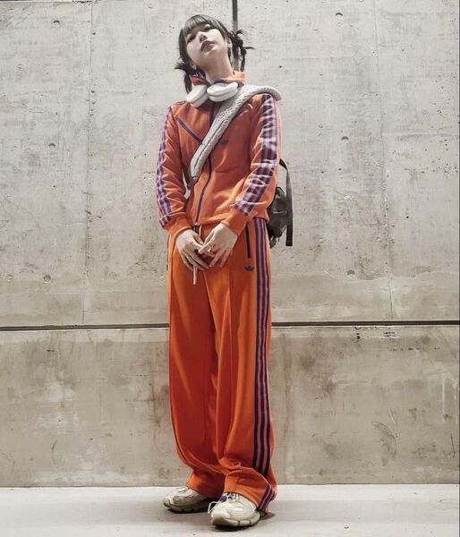 adidas アディカラー 70S モントリオール トラックパンツ オレンジ ジャージ あのちゃん 完売 希少 レア アディダス