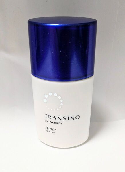 トランシーノ 薬用UVプロテクター 30ml