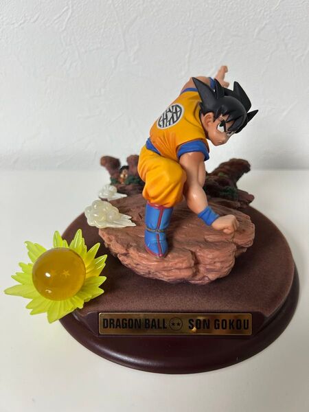 ドラゴンボールセレクション 巻二 孫悟空 界王拳 集英社 国内正規品