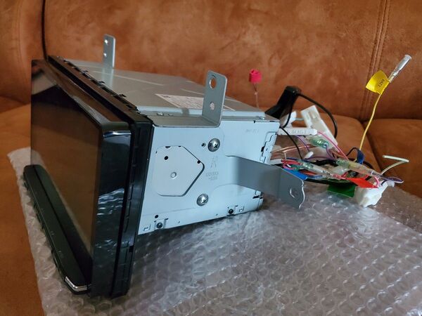 9インチ彩速ナビ MDV-M909HDL