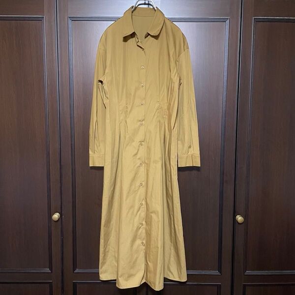 GU ジーユー ウエストタックシャツワンピース M 綺麗め 前開き 薄手 フレア ワンピース 長袖 シャツワンピ ブラウン系