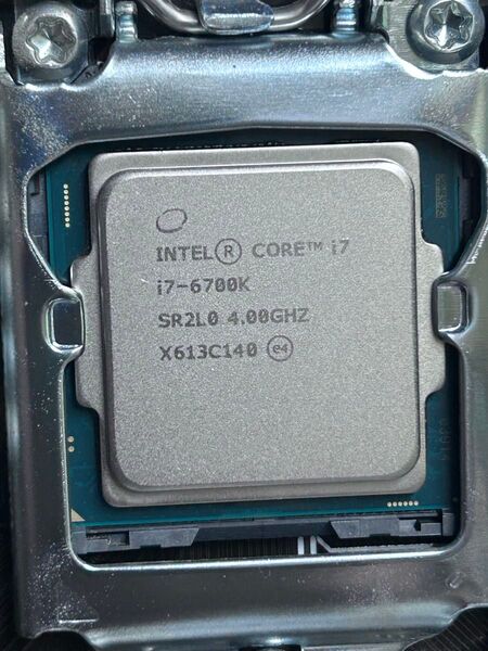 動作品 Intel Core i7 6700K