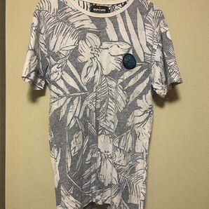 RIP CURL Tシャツ