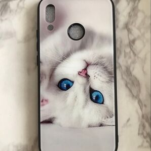 可愛いねこちゃん♪背面9Hガラスケース HUAWEI P20Lite 白猫