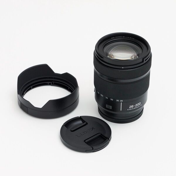 Panasonic LUMIX S 28-200mm F4-7.1 MACRO O.I.S. Lマウントレンズ