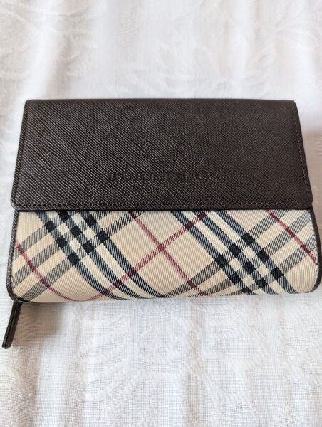【新品未使用】BURBERRY バーバリー 三つ折財布 ノバチェック ブラウン ベージュ箱付き 即日発送