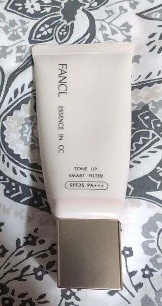 FANCL ESSENCE IN CCクリーム 30g ラベンダーベージュ