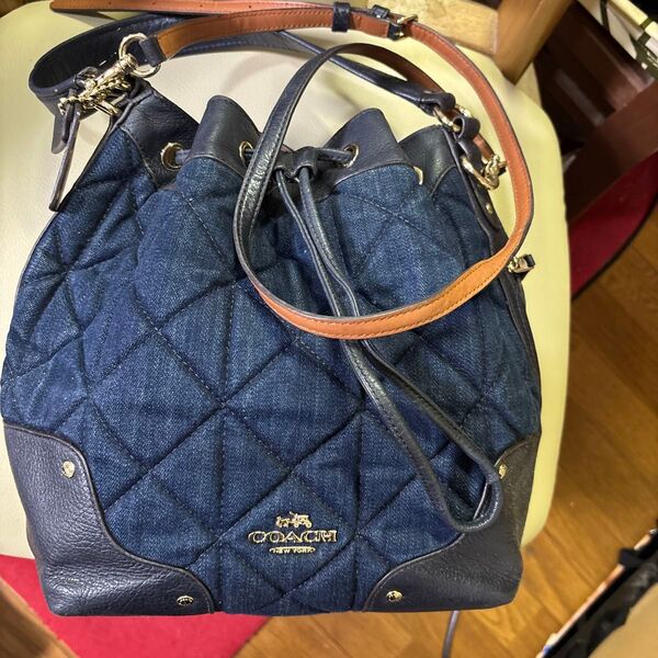 COACH デニムキルティング 2wayバッグ