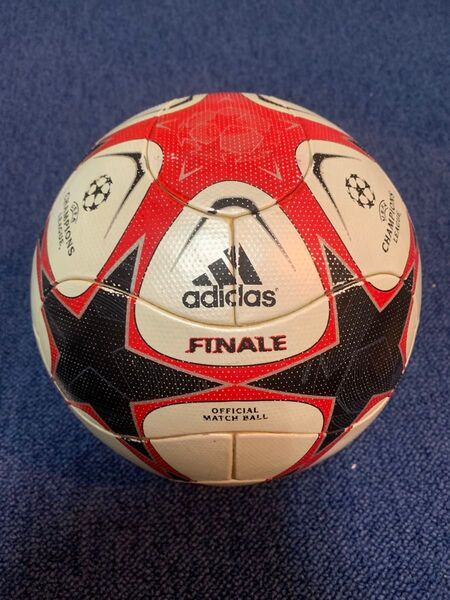 adidas finale フィナーレ 天皇杯 ジャブラニ スピードセル 日本代表 ドーハの悲劇 サッカーボール フットゴルフ