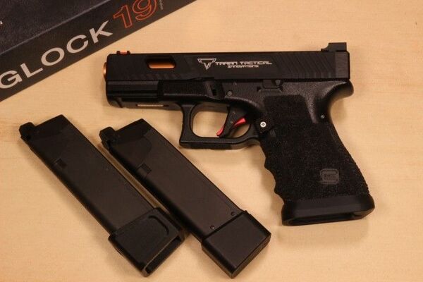 TTI グロック19 ロングマガジンベース カスタム マグウェル G19 3rd 東京マルイ ジョンウィック G17 グロック17