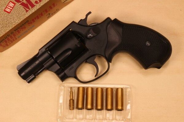 マルシン S&W M36 チーフスペシャル 2インチ 6mmBB ガスリボルバー SATINFINISH M60 M49 ガスガン