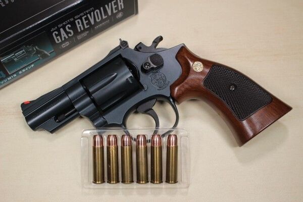 後期型 東京マルイ S&W M19 コンバットマグナム 2.5インチ ガスガン リアルカート化 ガスリボルバー グリップ マルイ