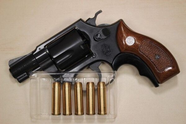 マルシン S&W M36 チーフスペシャル 2インチ メタルカートリッジ 木製グリップ グリップアダプター ガスリボルバー ガス