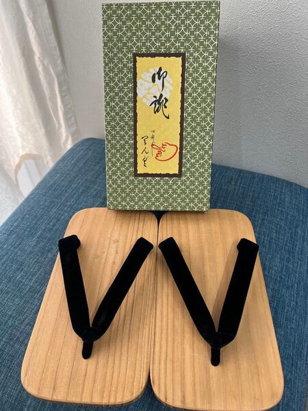未使用品★天狗 男性用下駄 約24cm 黒鼻緒 桐下駄 和装 着物 浴衣 夏祭り