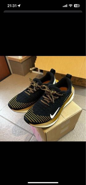 ナイキ NIKE インフィニティラン4 スニーカー ランニングシューズ 25.5cm 1回着用