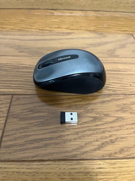 現状品 microsoft Wireless Mobile Mouse 3500