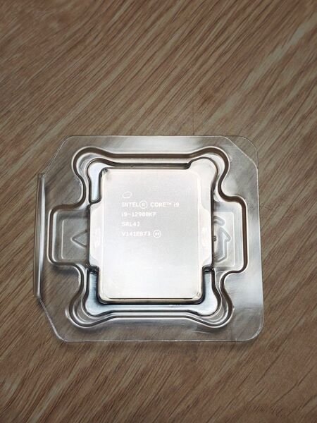 Intel Core I9 12900KF 16C 24T 30M CPU LGA1700 12世代