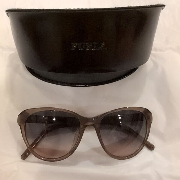 FURLA サングラス ブラウン ケース付き