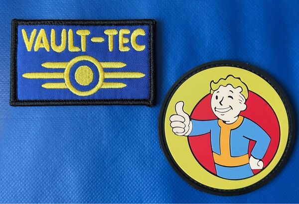 フォールアウト ・VAULT-TEC社 ロゴワッペン Vault Boy ラバーワッペンベルクロ セット