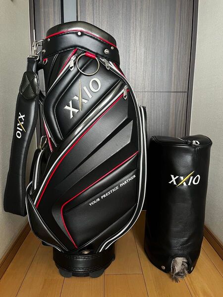 良品XXIO ゼクシオ キャディバッグ スポーツモデル レザー調 黒ブラック どっしり9.5型 高級感 カート型キャディーバック
