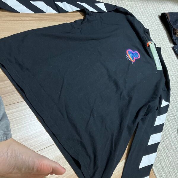 【突然ですが5/31完全閉店】 【何が何でも購入して下さい】 Off-White ロングTシャツ ブラック