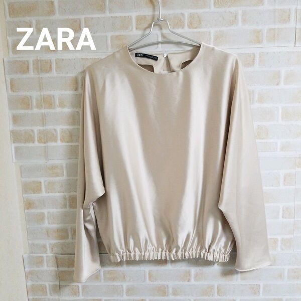 ZARA サテンブラウス