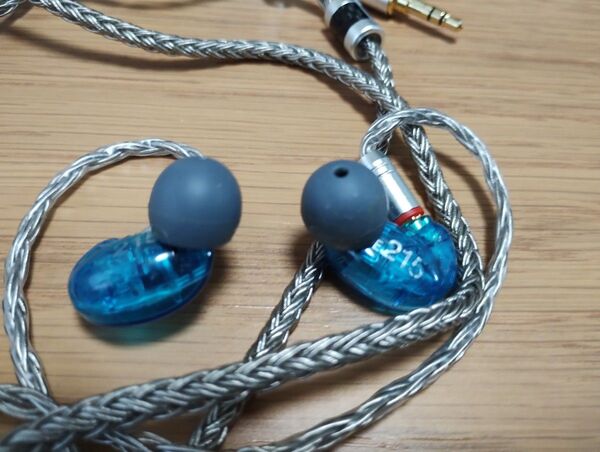 イヤホン SHURE シュア SE215 非純正コード付