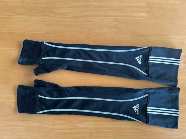 adidas アームカバー