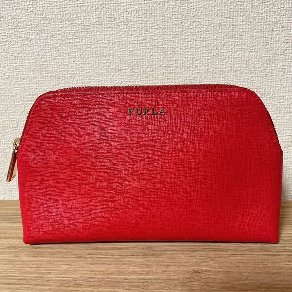 極美品 FURLA フルラ 化粧ポーチ 小物入れ レッド トラベルポーチ レザー ポーチ