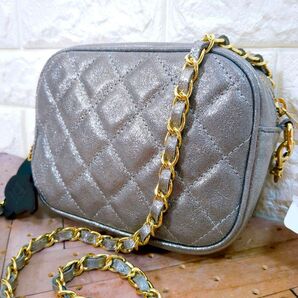 モードフルーレ チェーンショルダーバッグ パーティーバッグ ゴールド シルバー レザー ショルダーバッグ