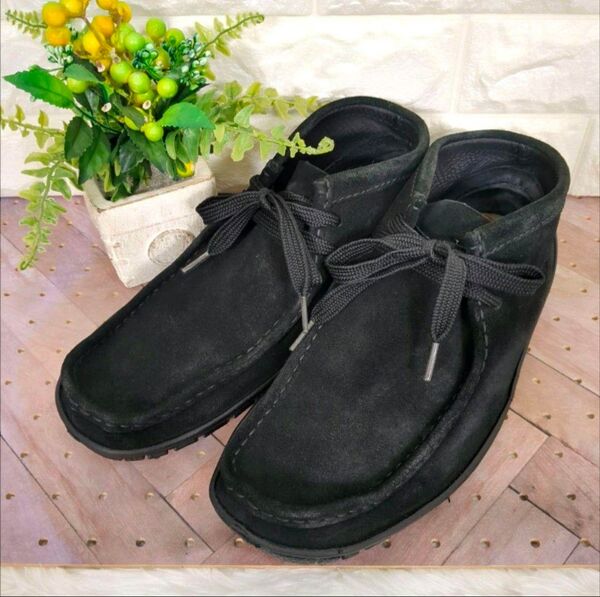Clarks クラークス ワラビー ブーツ チャッカブーツ 黒 ブラック スエード スウェード レザー