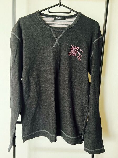 BURBERRY BLACK LABEL 長袖Tシャツ グレー ピンク 刺繍