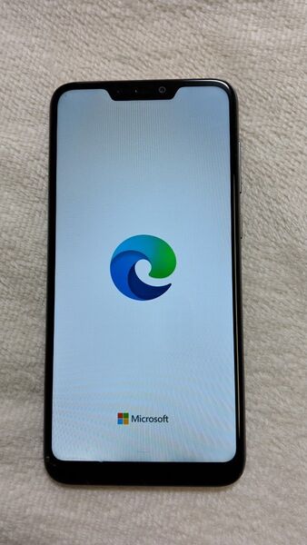 ASUS ZenFone Max (M2) SIMフリー 画面下部に割れあり