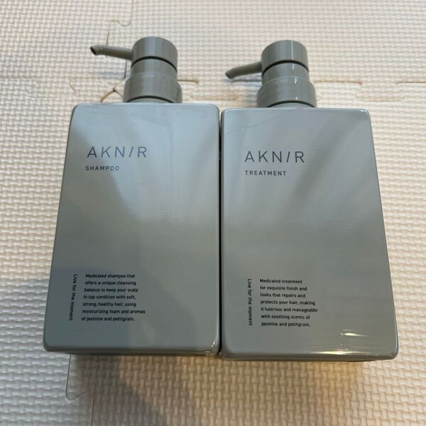 AKNIR アクニー 薬用ヘアシャンプー&トリートメント 300ml(300g)×2本セット / 新品 匿名配送