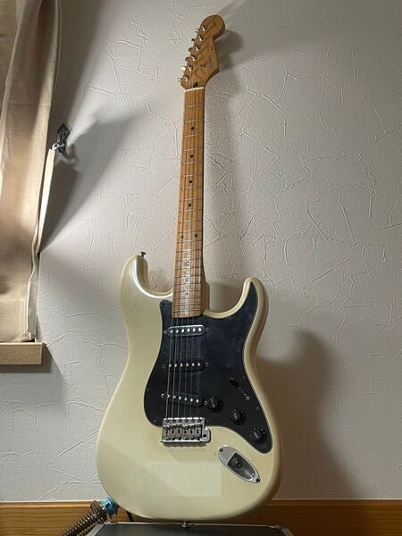 Squier MADE IN JAPAN STRATOCASTER 日本製