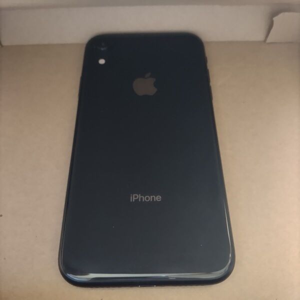 iPhoneXR ブラック 64GB docomo SIMロック解除済 NW利用制限〇(制限なし) Apple ドコモ アップル