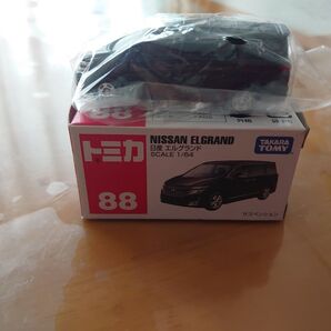 新品 廃盤 トミカ 日産 エルグランド ( 1/64スケール トミカ No.88 359470)