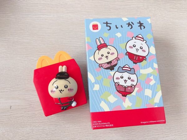 ちいかわ ハッピーセット うさぎのシールディスペンサー