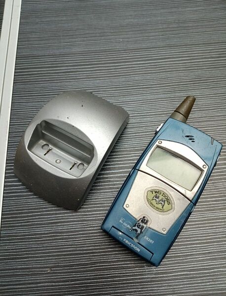 ERICSSON 携帯電話 ER207 レトロ