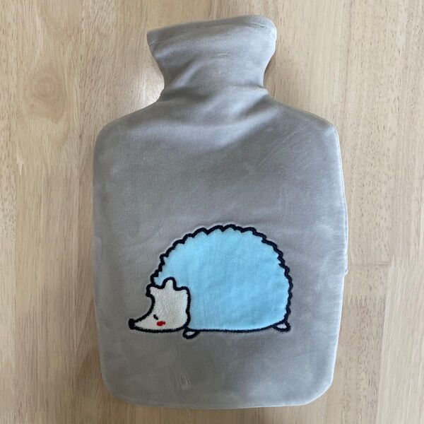 湯たんぽ(ハリネズミのカバー付き)