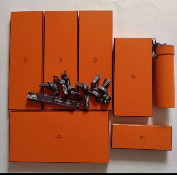 美品★エルメスHERMES 空き箱7個 リボン8本 ネクタイ用カシシル用 マキシツイル用 長財布用 小物用