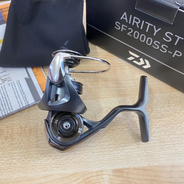 未使用品 ダイワ 23 エアリティ ST SF2000SS-P 本体ボディのみ 24モデル