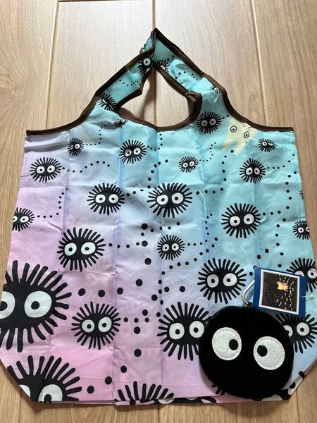 千と千尋の神隠しまっくろくろすけ エコバッグ ジブリシリーズグッズ折り畳み携帯用